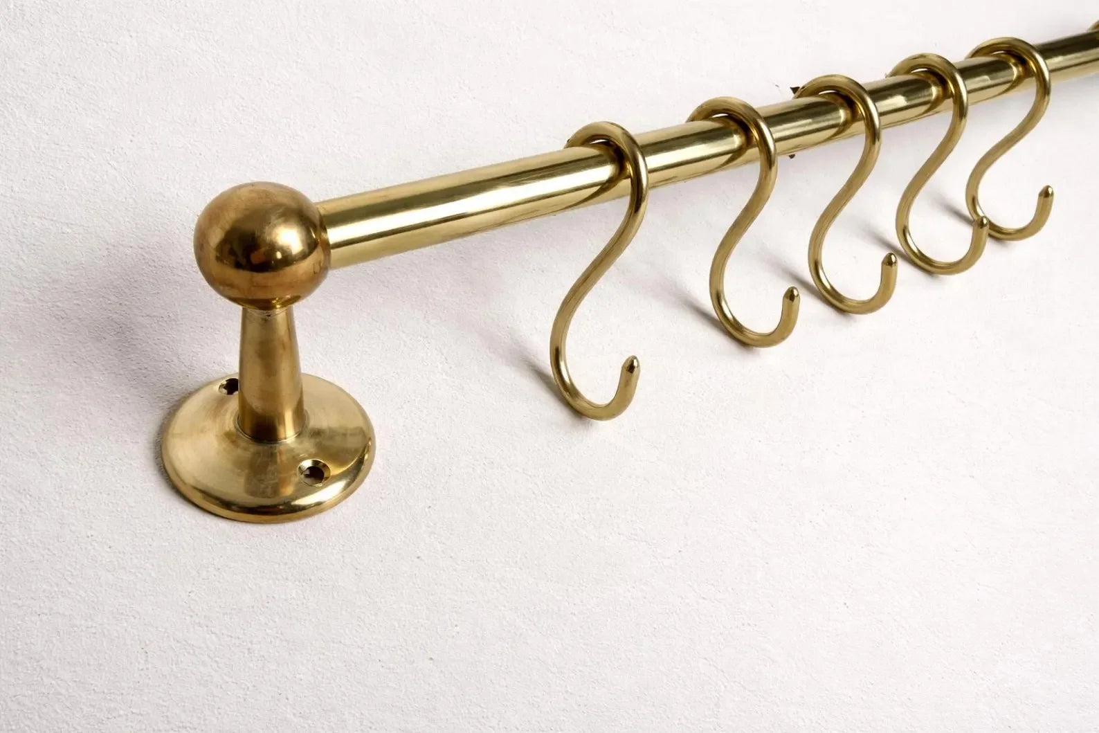 Wall-Mounted Brass Rod with S-Hooks – Rustic Heavy Duty Hanging Bar, Brass Pot Rack