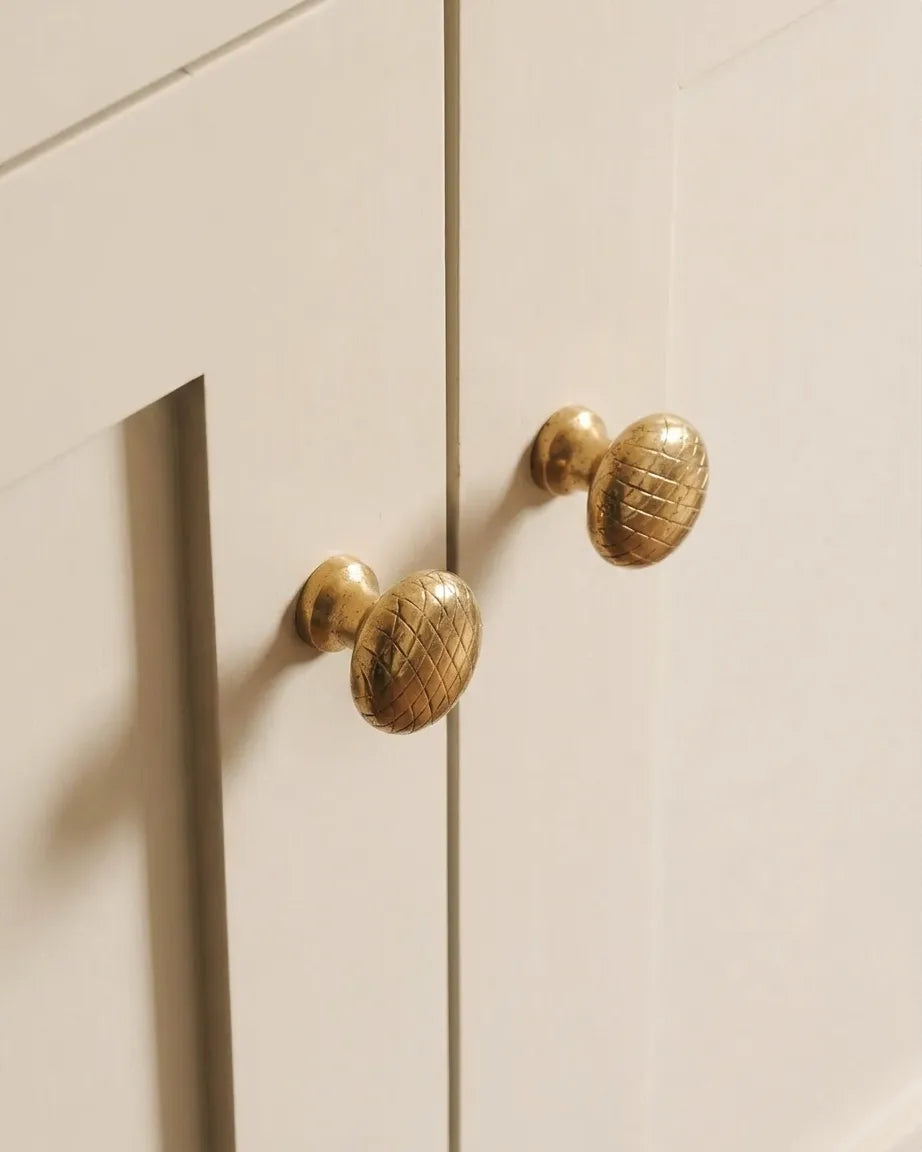 Round Vintage Brass Cabinet, Drawer and Wardrobe Door Knob